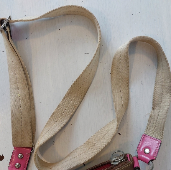 COACH crossbody hand bag - Picture 6 of 16